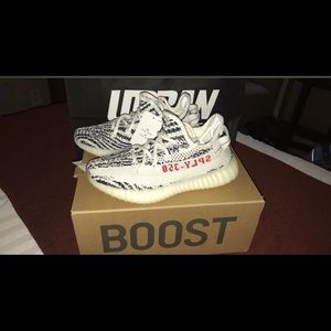 Yeezy 350 Boost Zebra